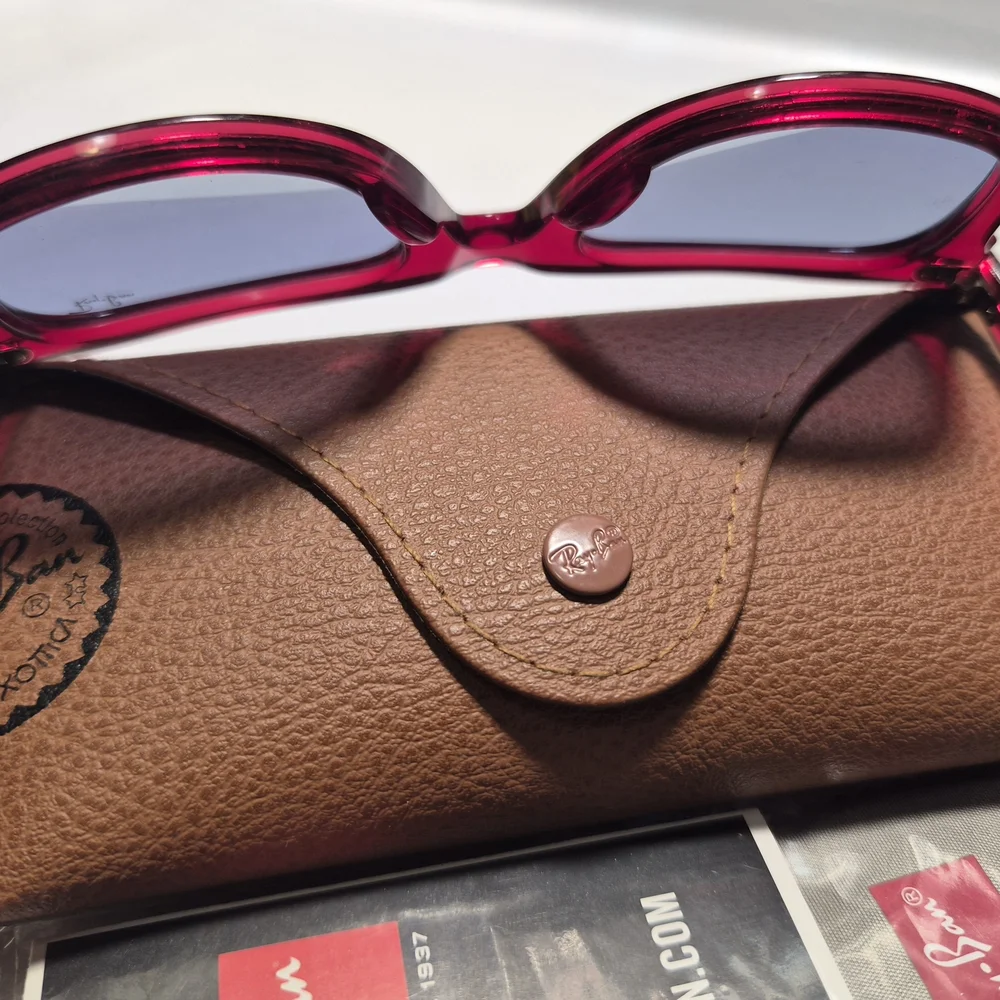 Ray Ban Original Wayfarer Colorblock Sunglasses in Red Womens - Picture 8 of 16